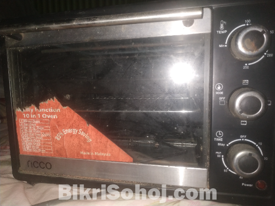 Oven